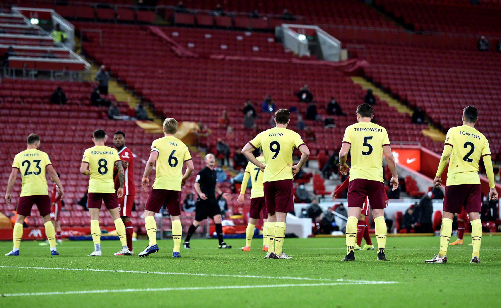 压的比赛中 压的比赛中